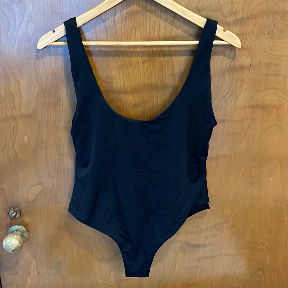 Dippin Daisy’s Black one piece